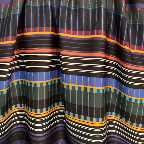 LOFT sleeveless blouse. Size S. - Picture 5 of 9